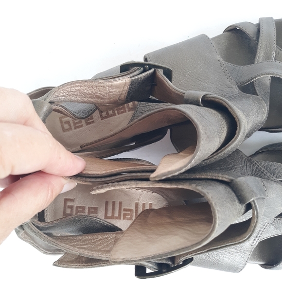 Anthropologie Gee Wawa Strappy Sandals Leather - Picture 3 of 6